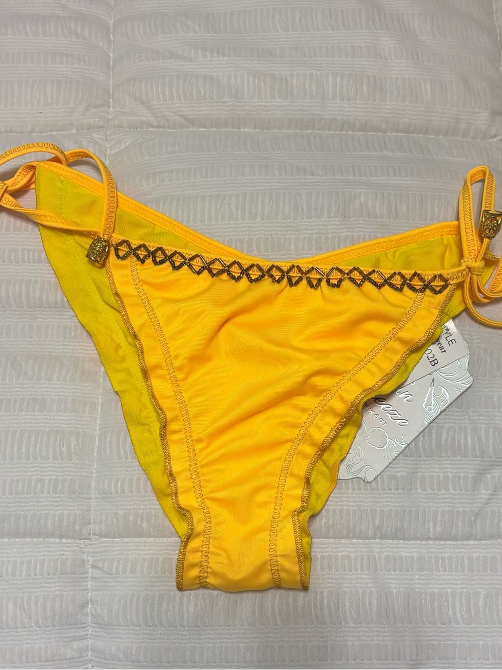 Women’s Tie Side Ruched Back Bottoms